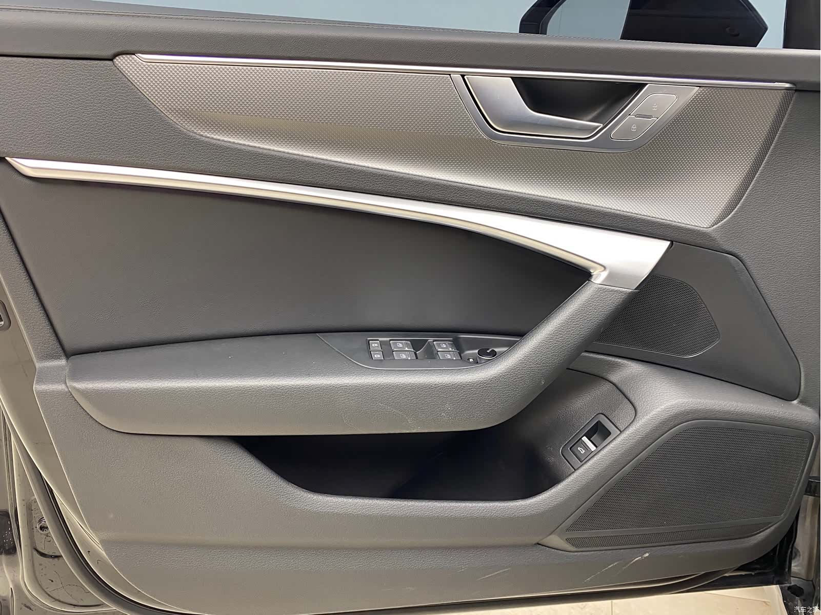 Audi A6L, 2024 11