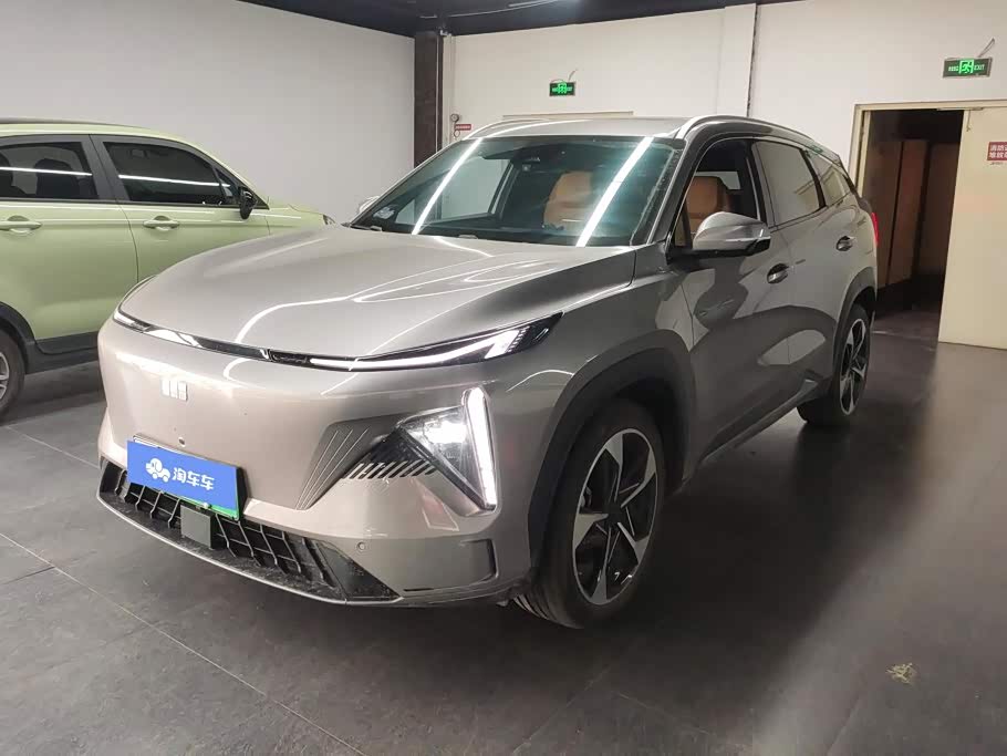 Geely Galaxy L7