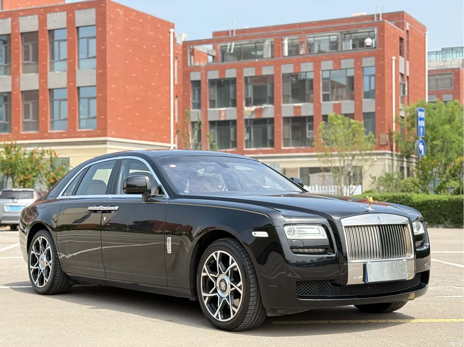 Rolls-Royce Ghost, 2011 3