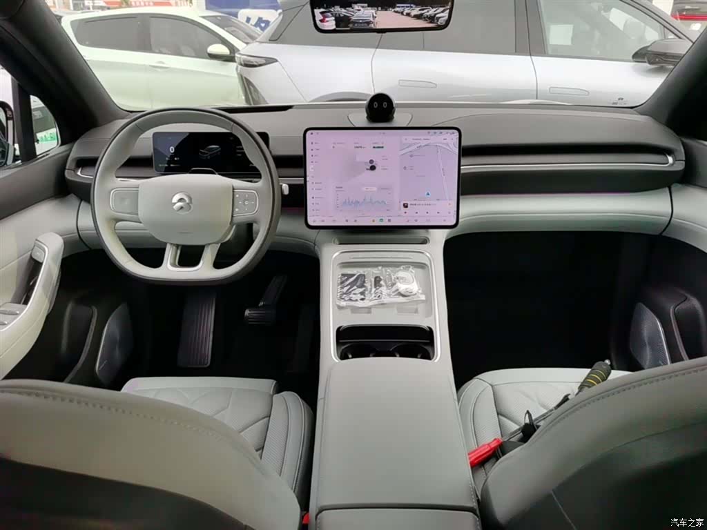 NIO ES6, 2025 10