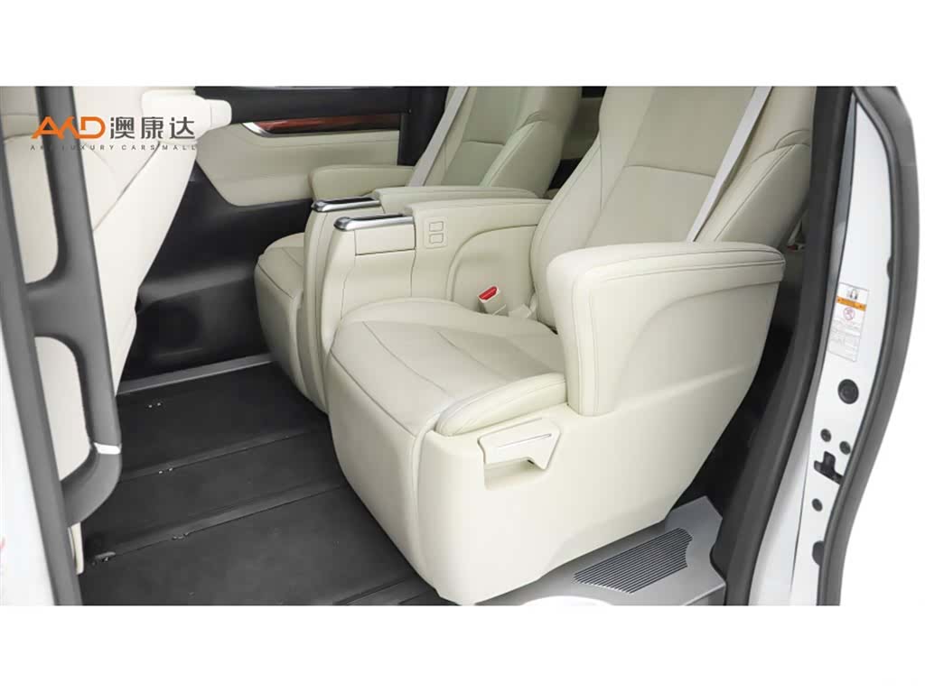 Toyota Alphard, 2016 7