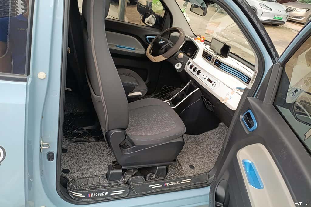 Wuling MINIEV, 2021 8