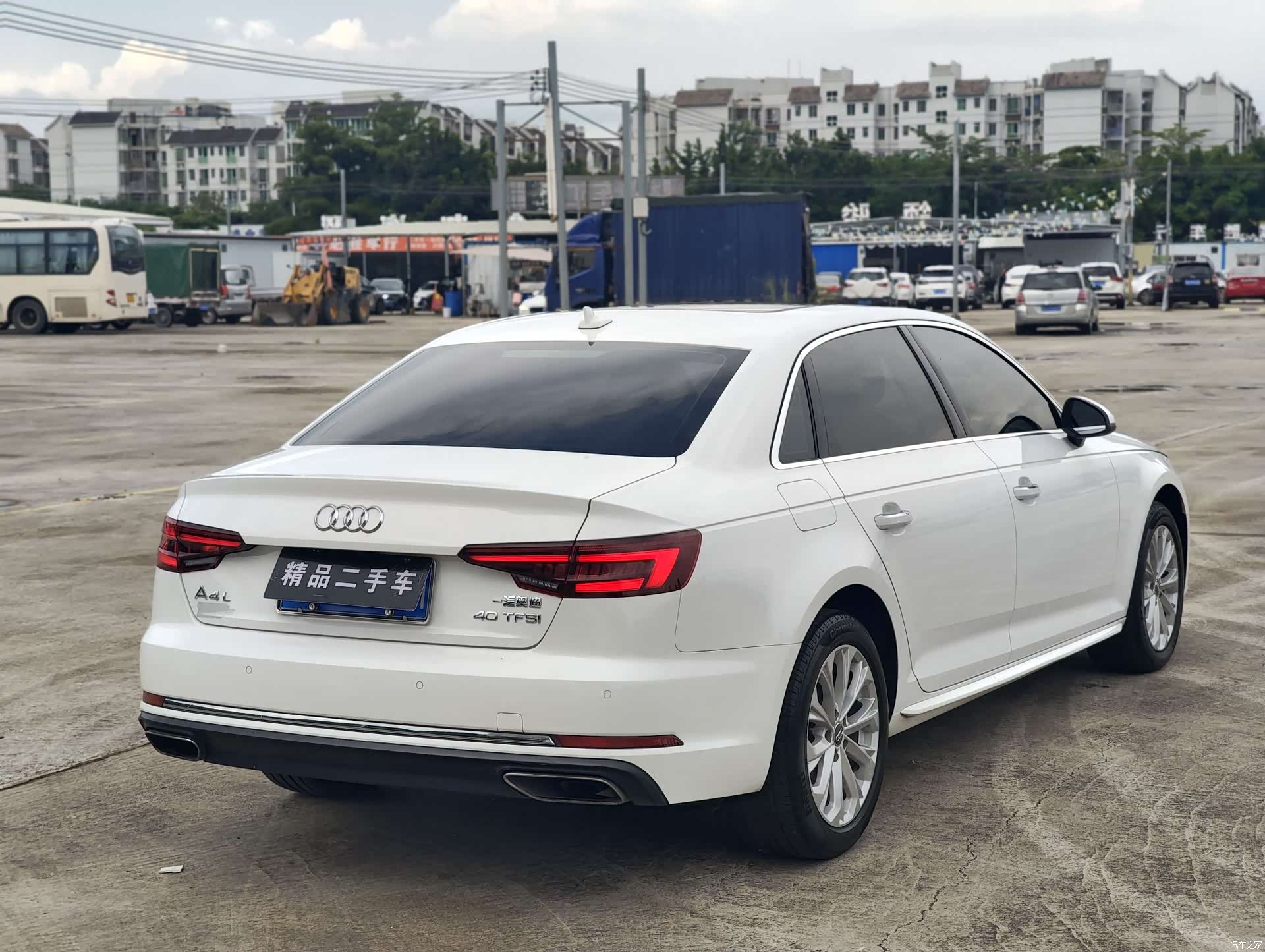 Audi A4L, 2019 11