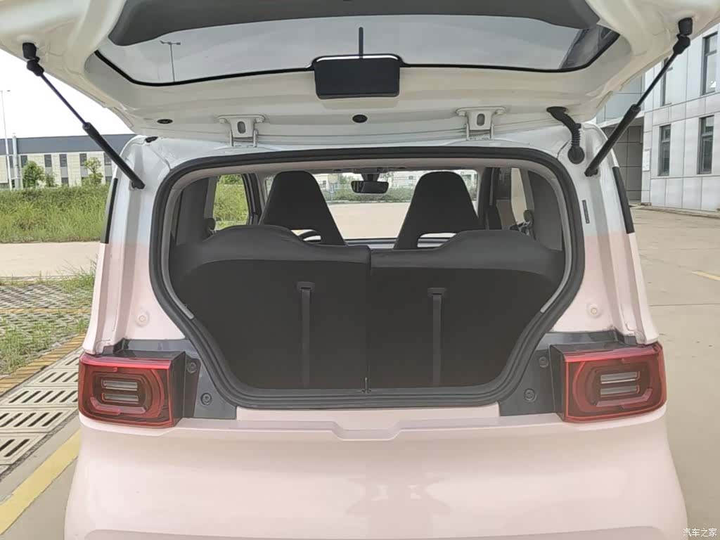 Wuling MINIEV, 2022 19
