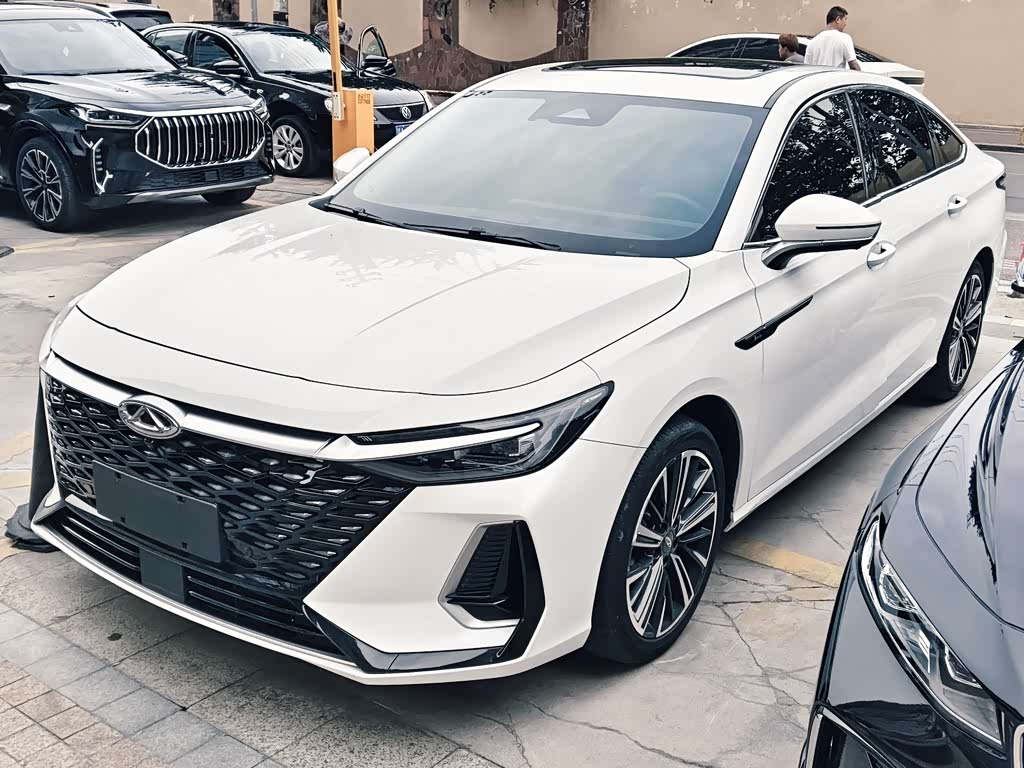 Chery Arrizo 8