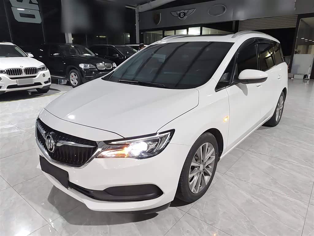 Buick GL6