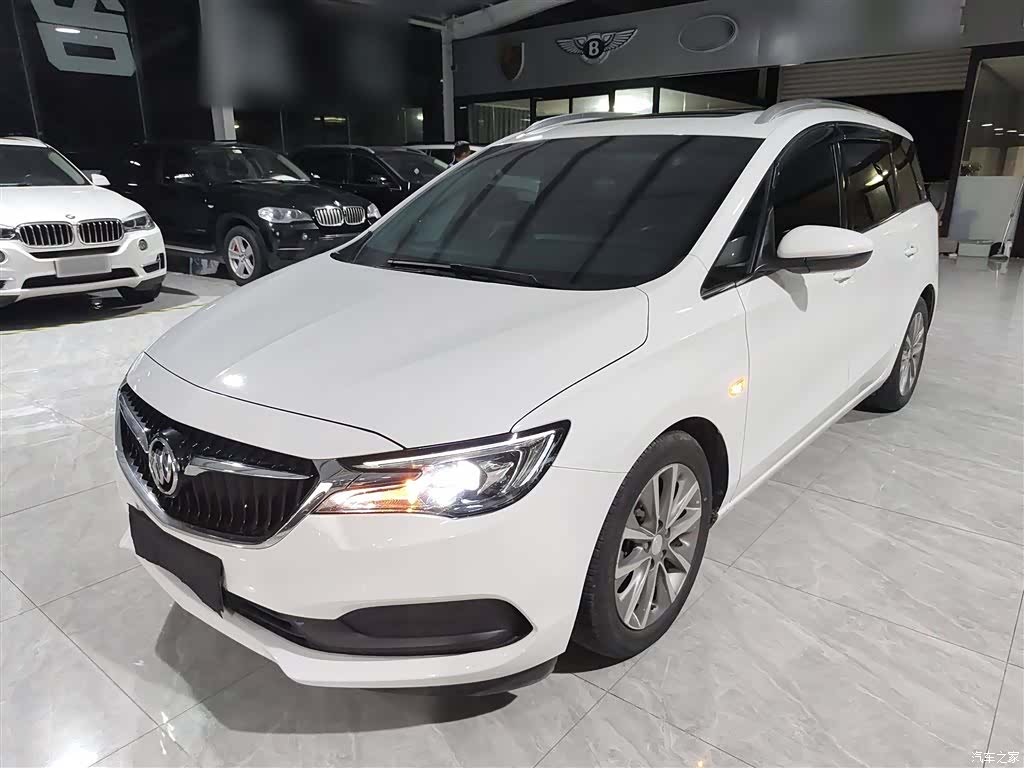 Buick GL6, 2021 1