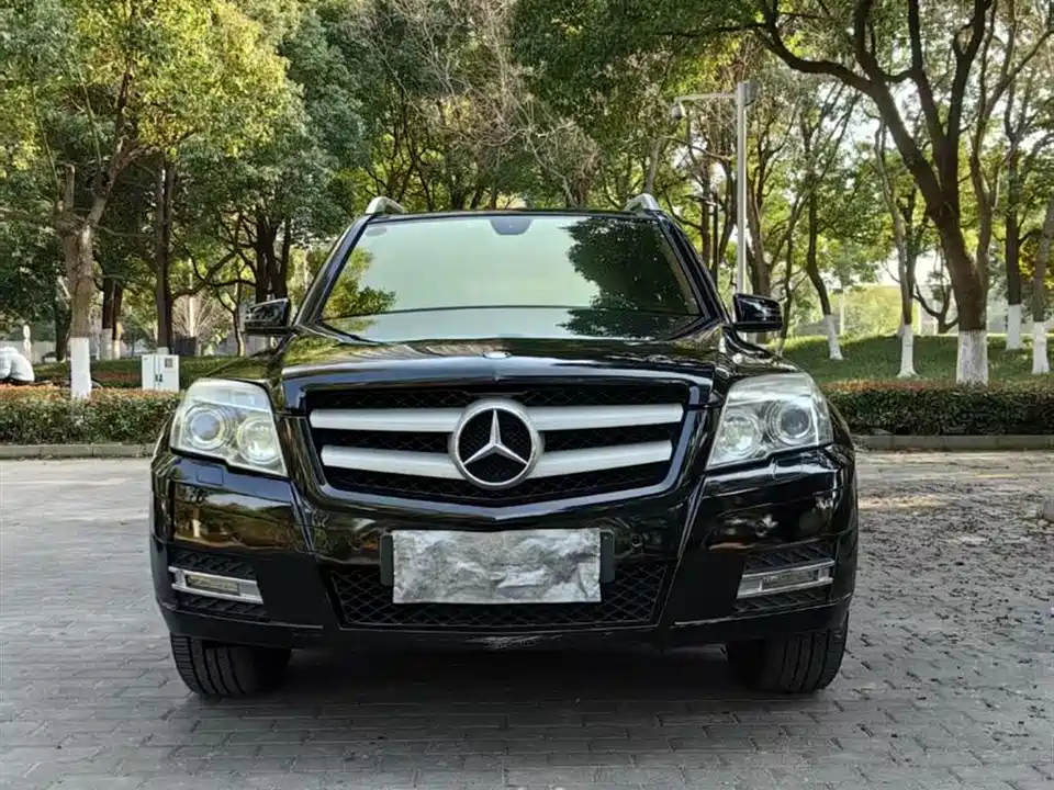 Mercedes-Benz GLK grade