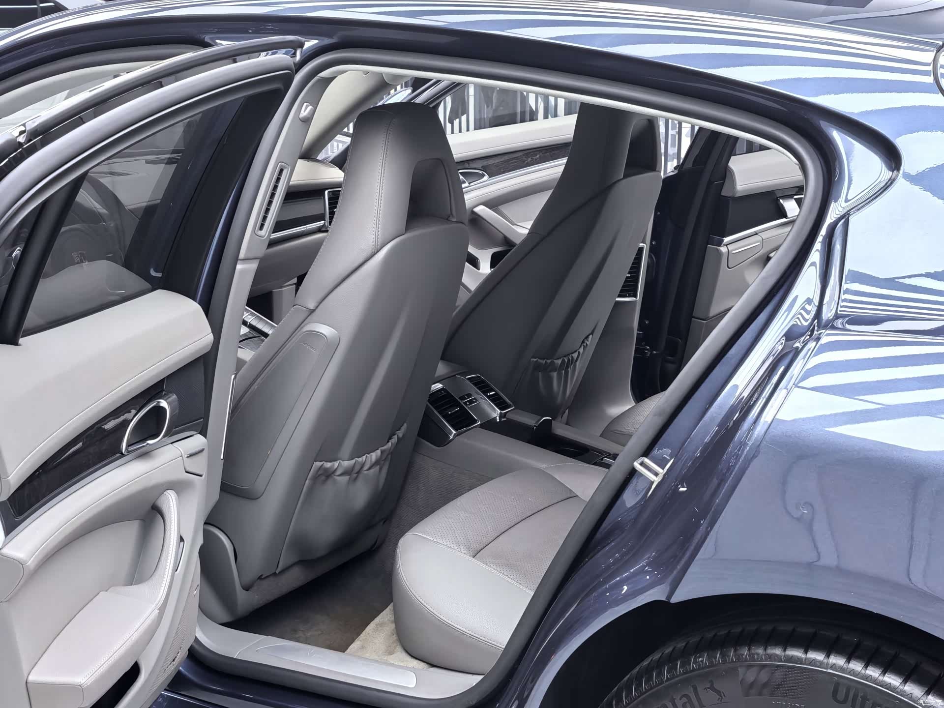 Porsche Panamera, 2012 10