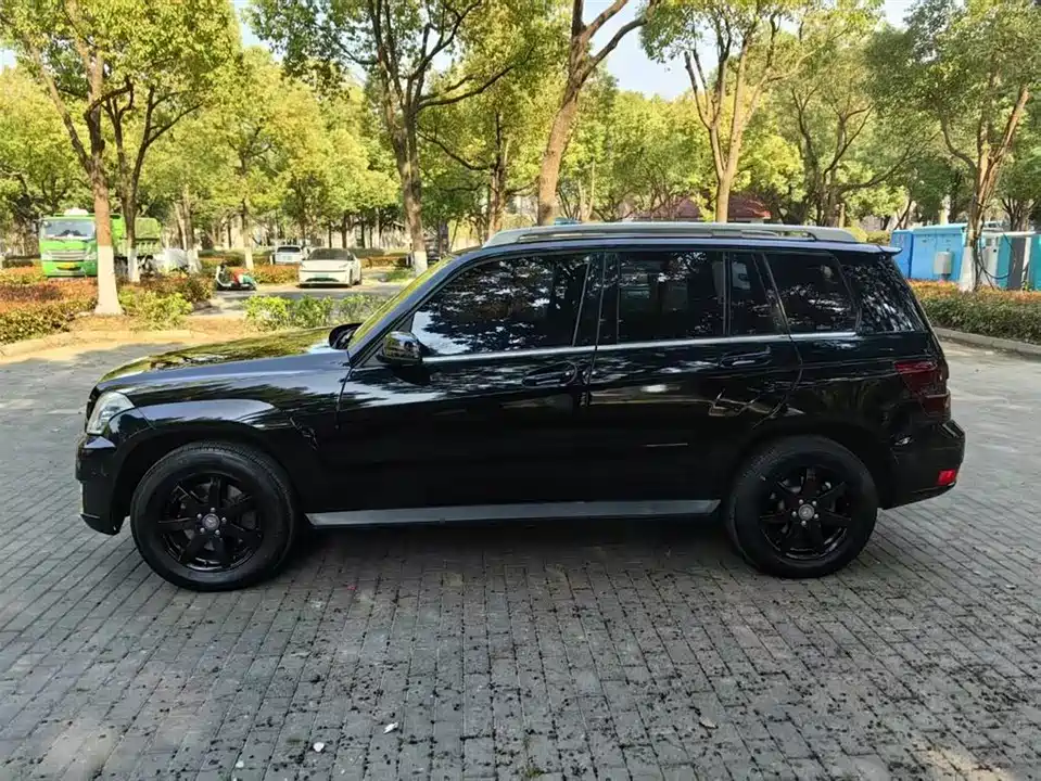 Mercedes-Benz GLK grade