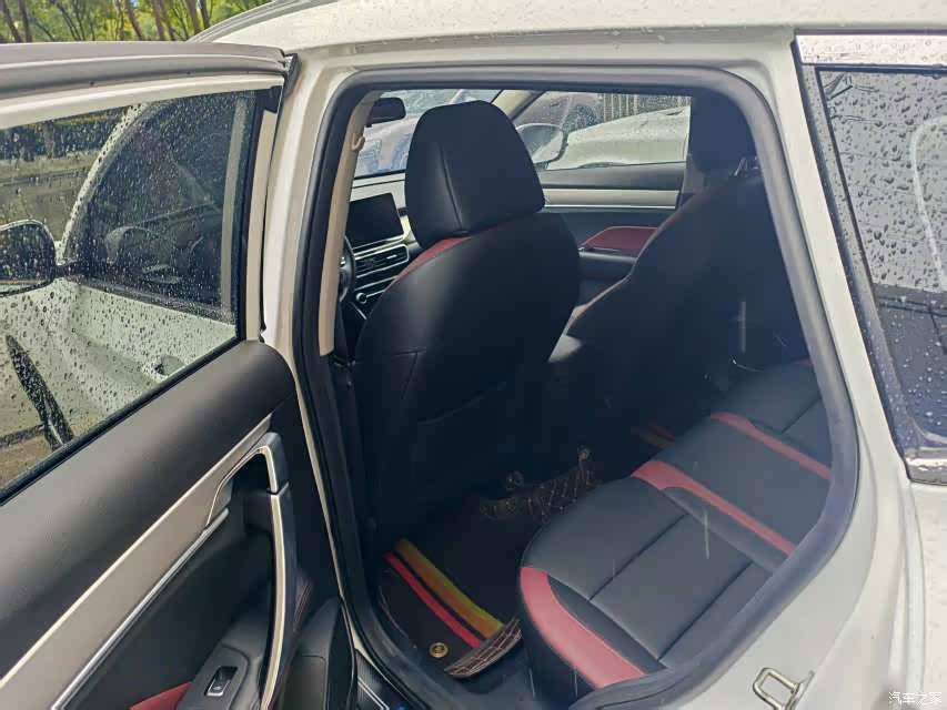Geely Coolray, 2023 все фото