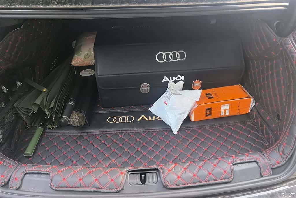 Audi A6L, 2024 4