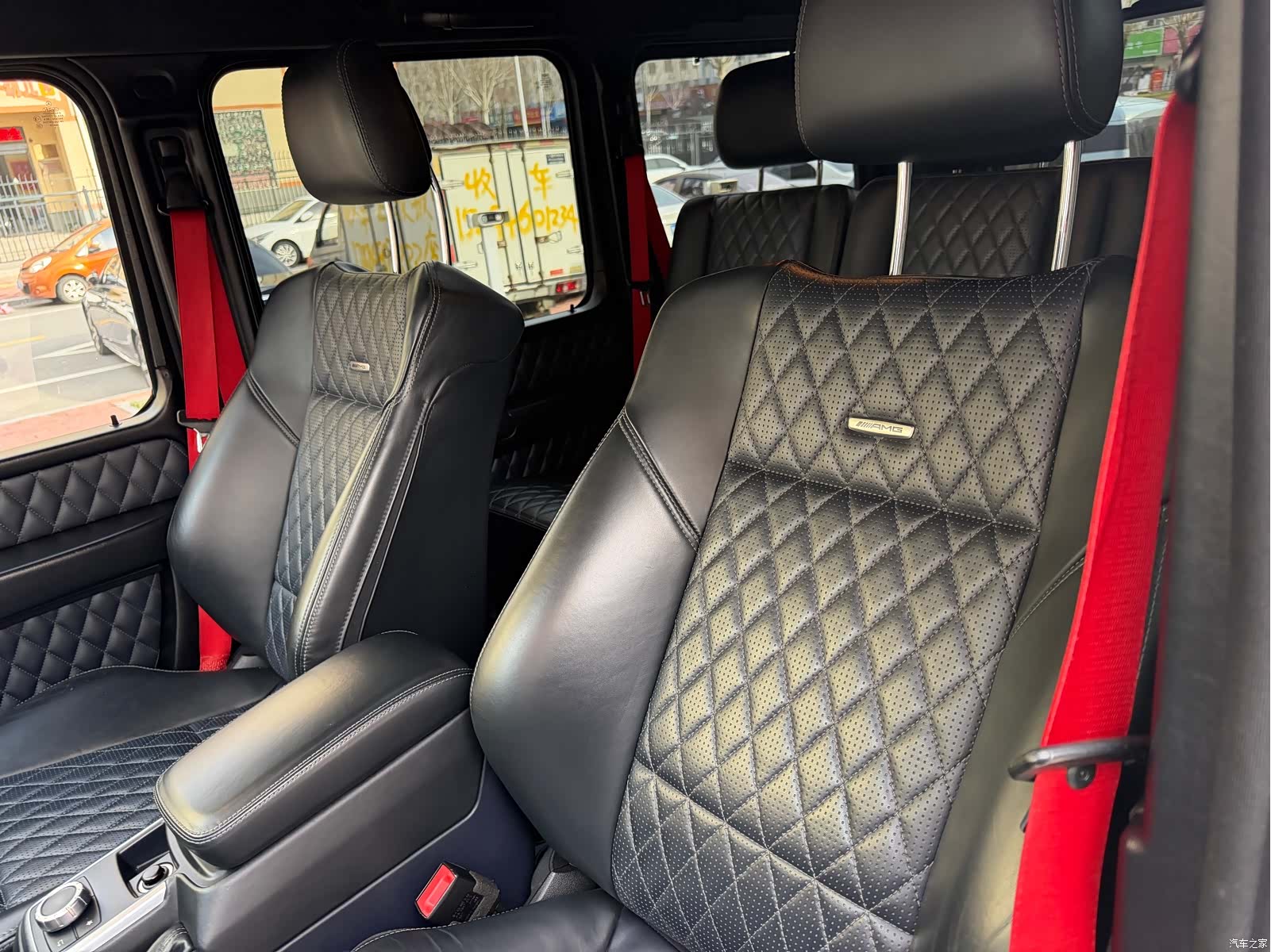 Mercedes-Benz G-Class, 2018 12
