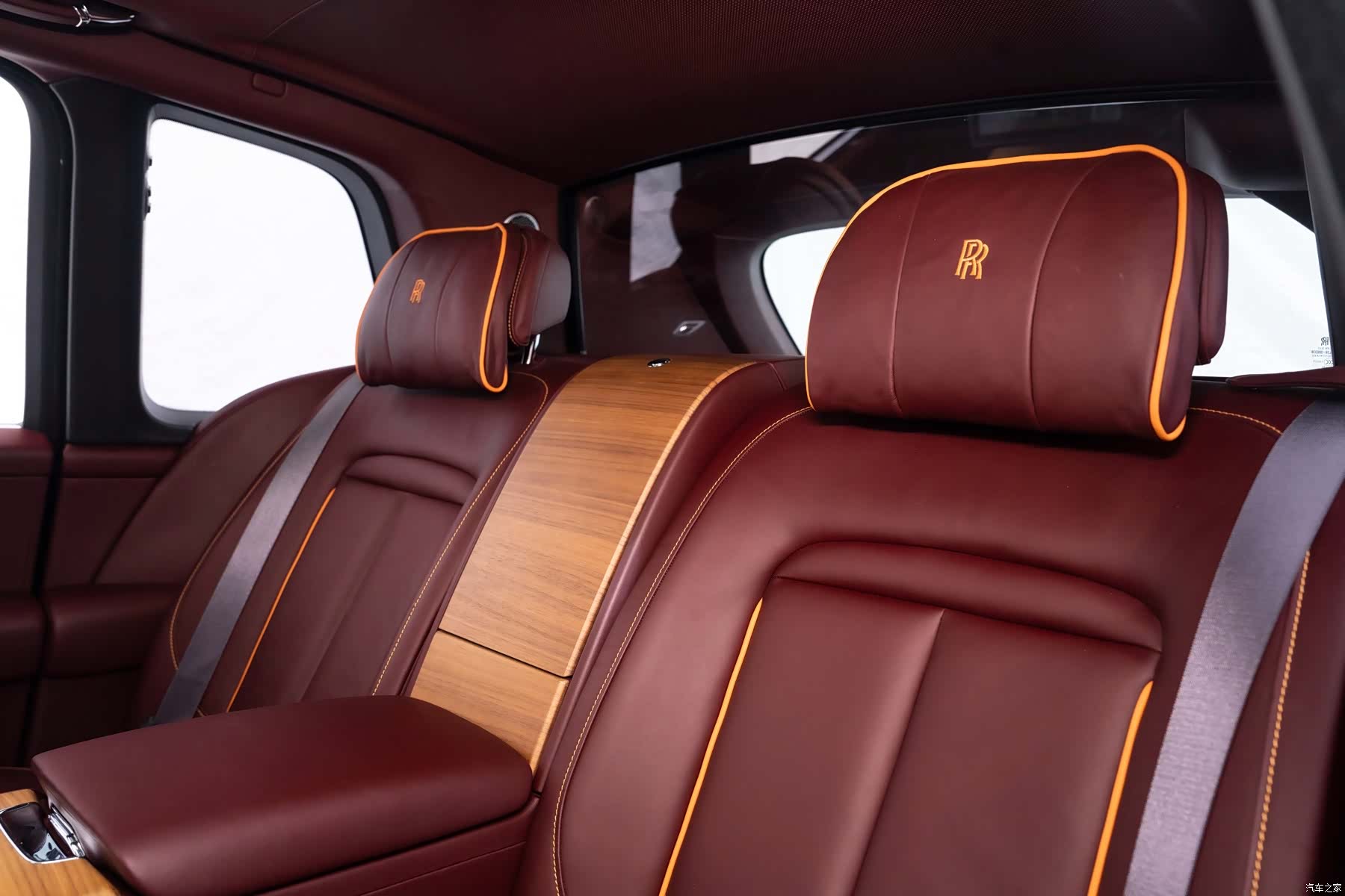 Rolls-Royce Cullinan, 2020 20