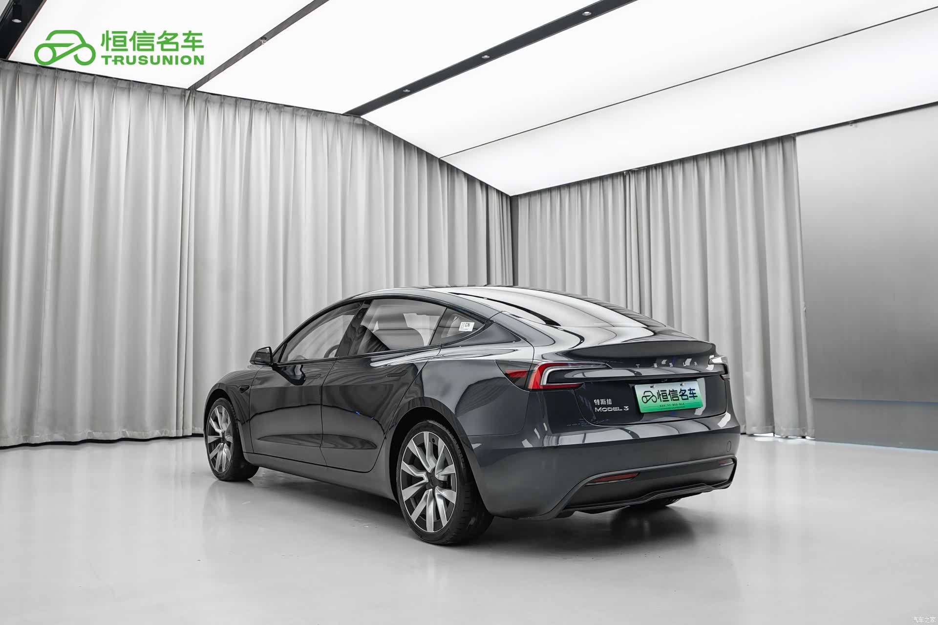 Tesla Model 3, 2024 6