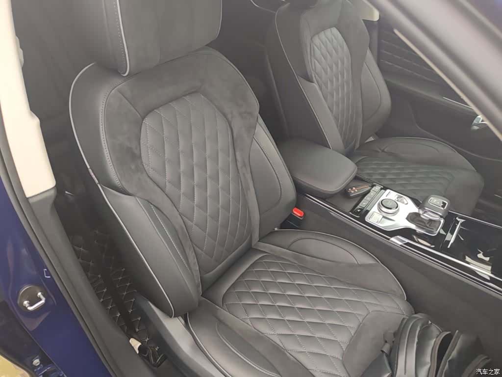 Hongqi HS5, 2019 25