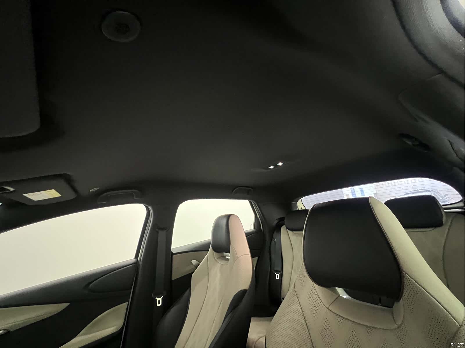 BYD Dolphin, 2026 21