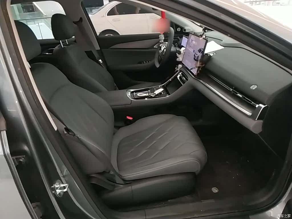 Geely A7, 2025 25