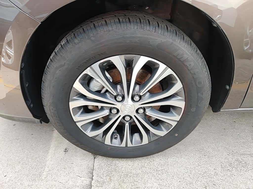 Buick GL8, 2022 23