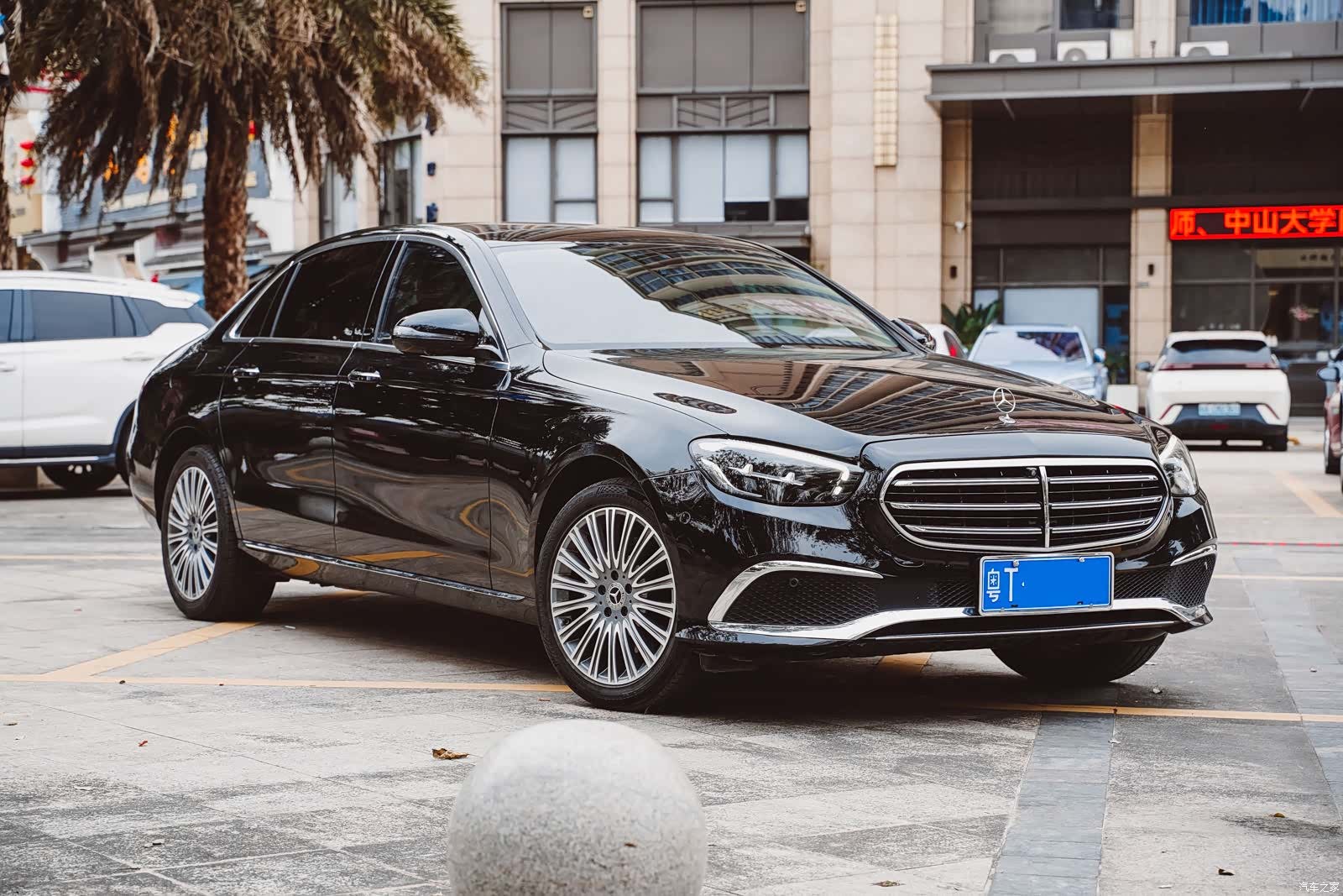 Mercedes-Benz E-Class, 2021 1