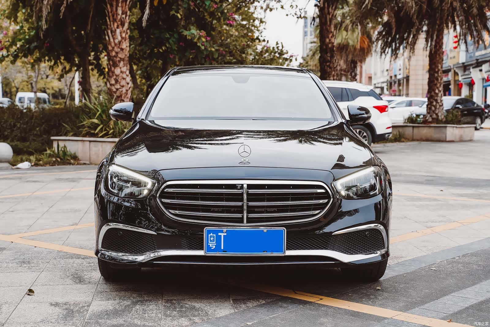 Mercedes-Benz E-Class, 2021 3