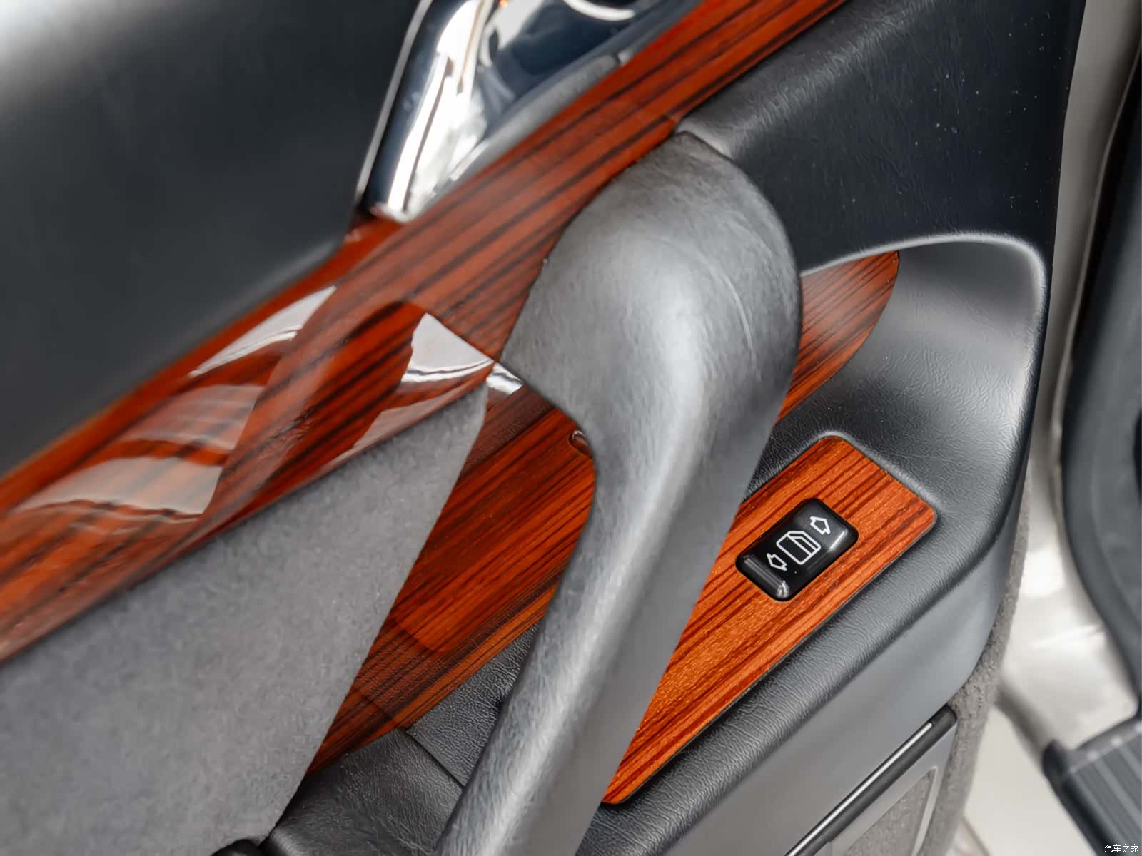 Mercedes-Benz S-Class, 1993 15