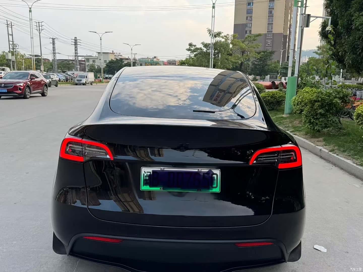 Tesla Model Y, 2022 8
