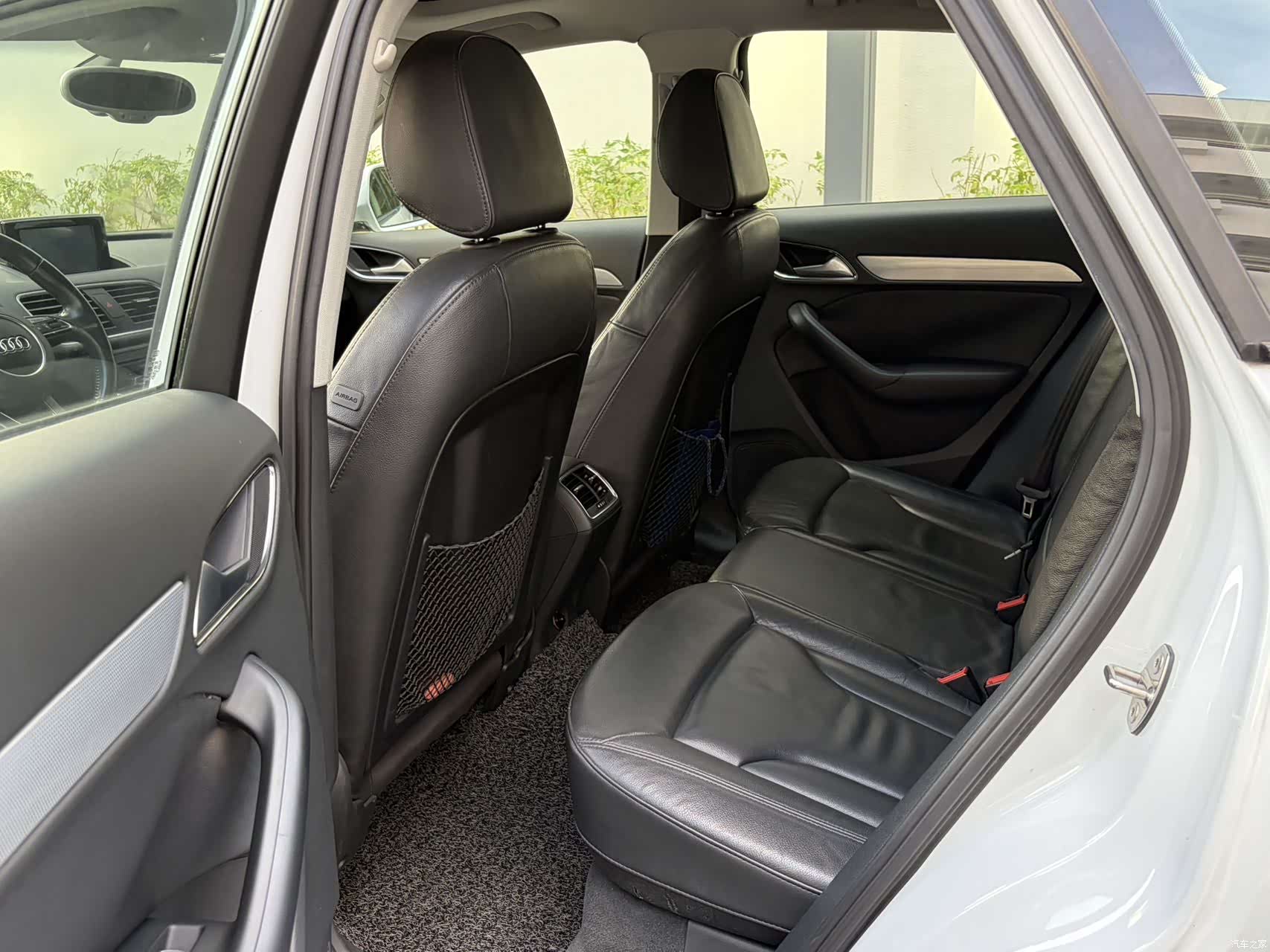 Audi Q3, 2014 10