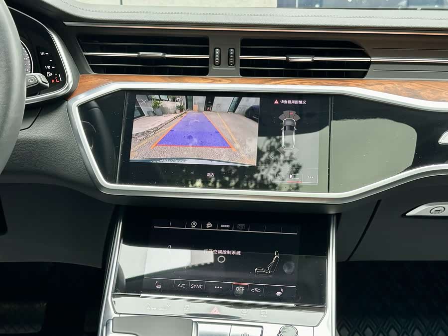 Audi A6 2021, фото 18