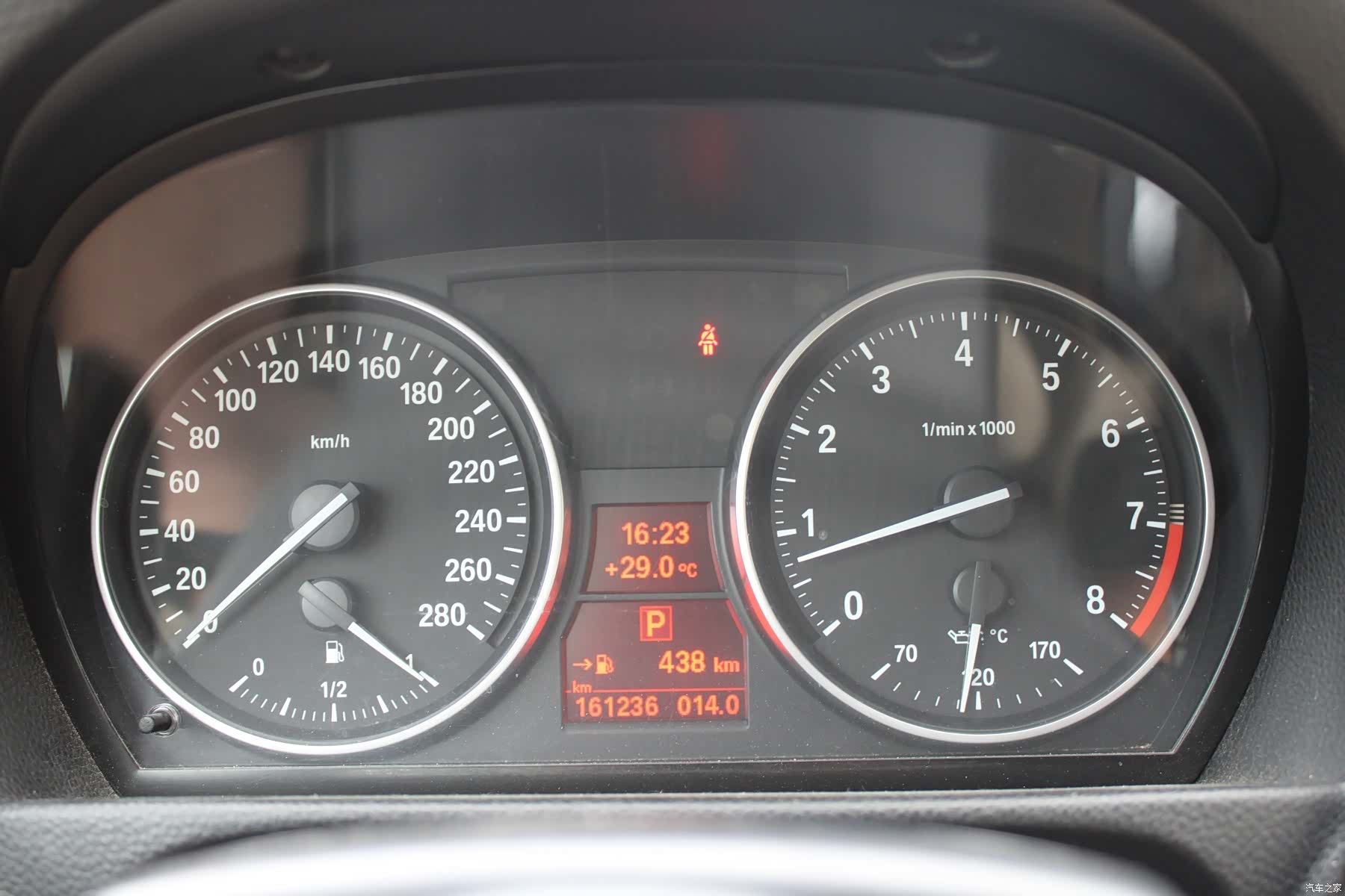 BMW 3 Series, 2010 20