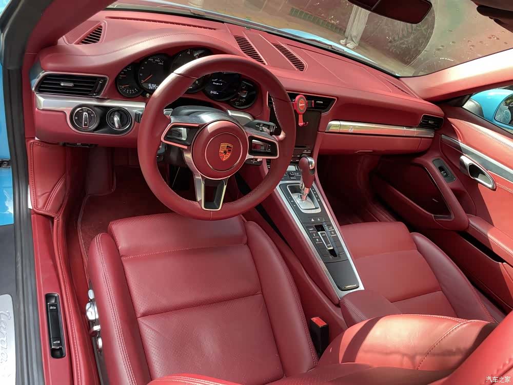 Porsche 911, 2019 3