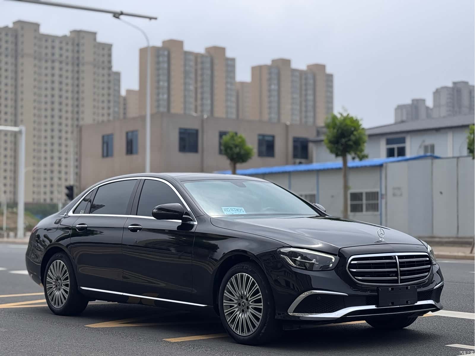 Mercedes-Benz E-Class, 2021 3