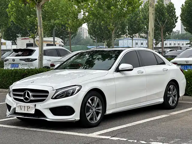 Mercedes-Benz C-Class 2017 — купить из Китая под заказ