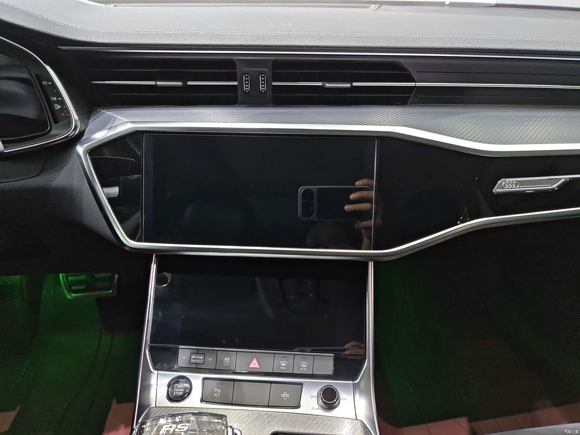 Audi A7L, 2022 9