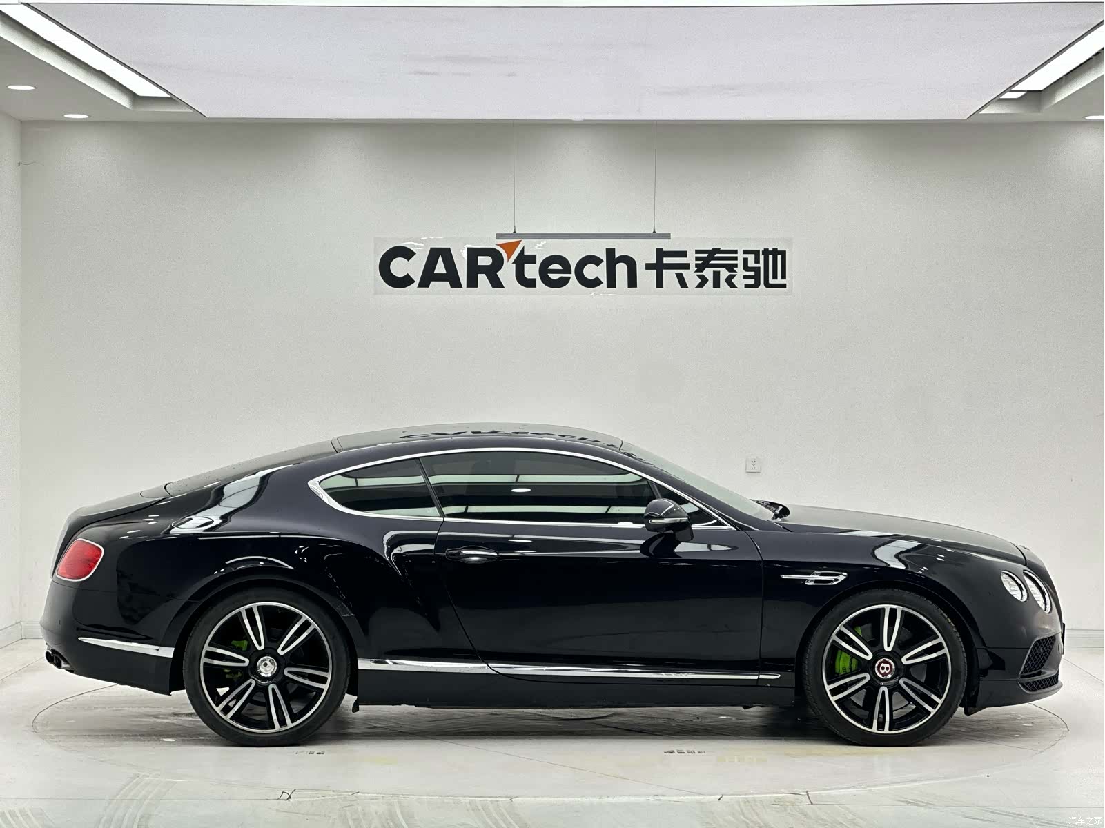 Bentley Continental GT, 2015 все фото
