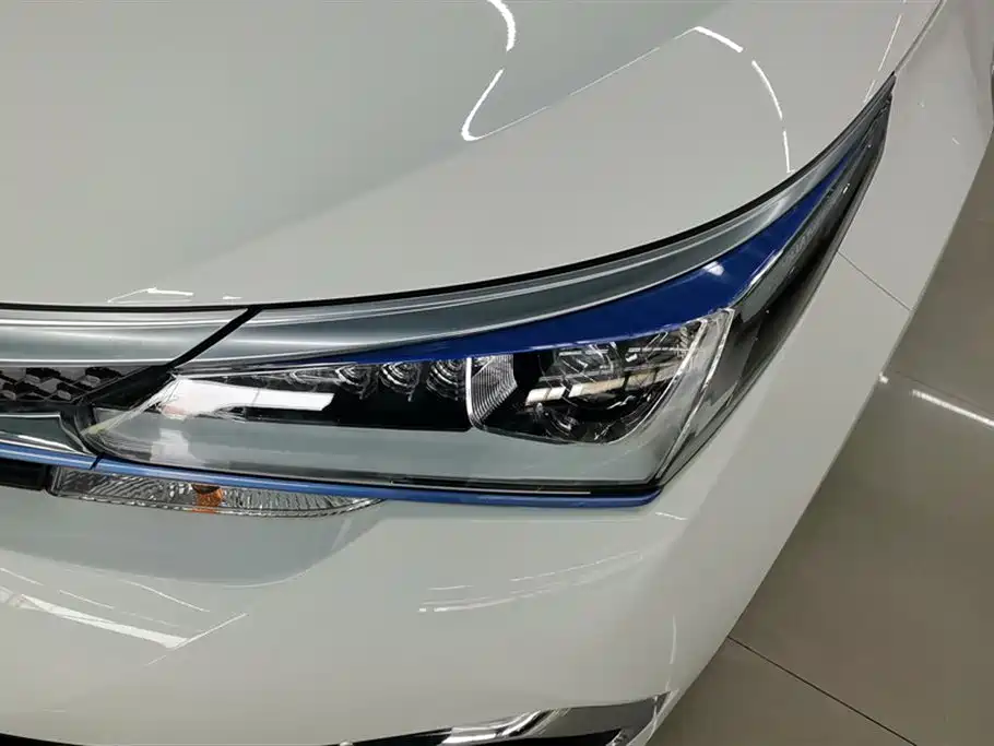 Toyota Corolla dual engine E+