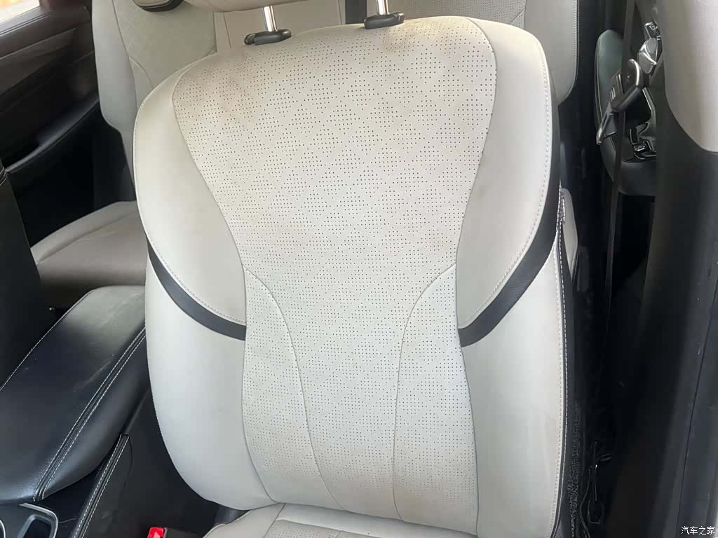 Wuling 730, 2020 15