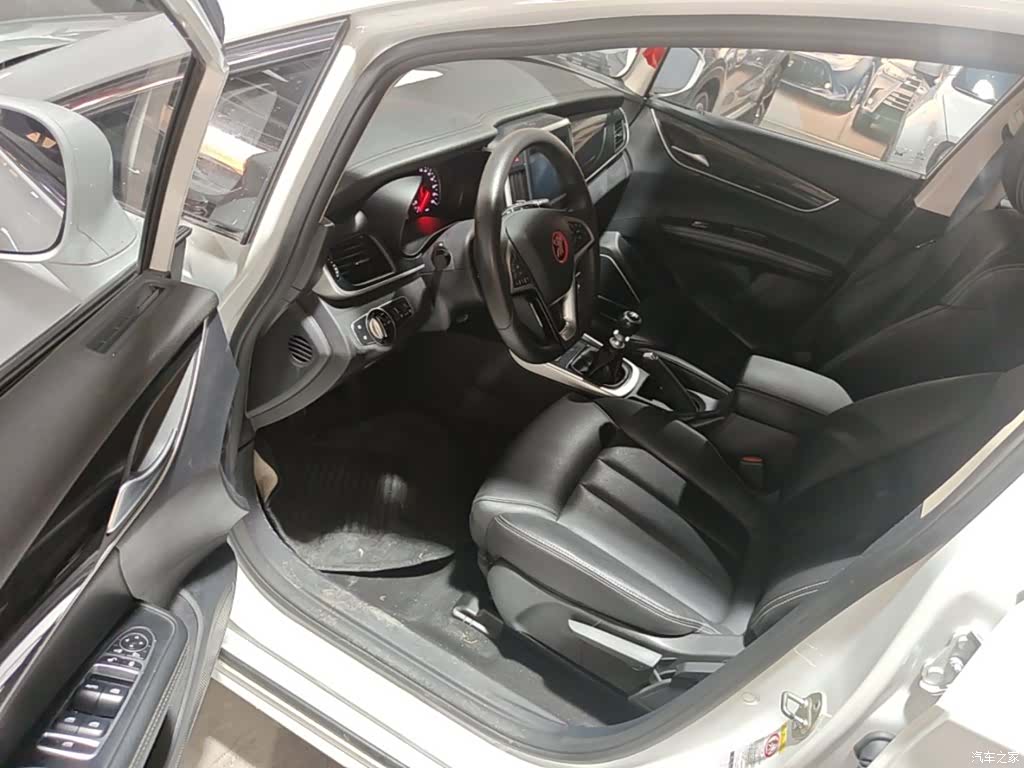 BYD Song, 2018 16