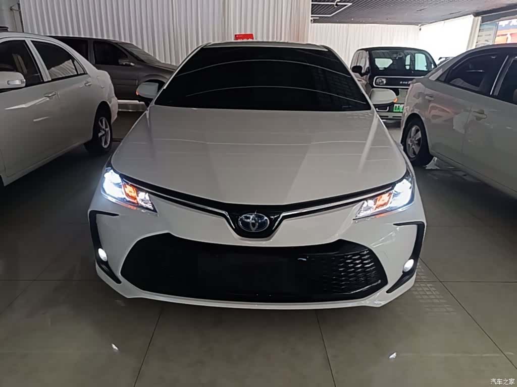 Toyota Corolla, 2024 3
