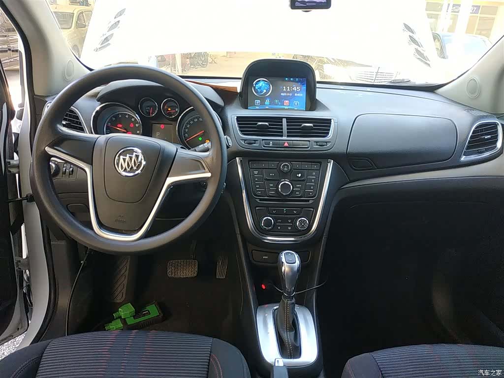 Buick Encore, 2015 12