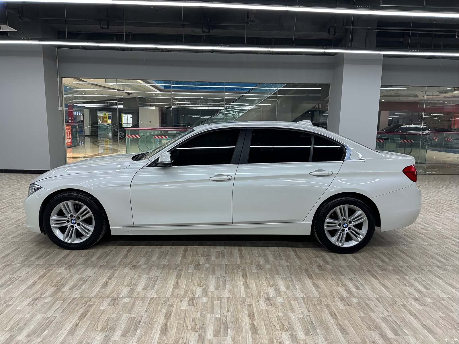 BMW 3 Series, 2017 2
