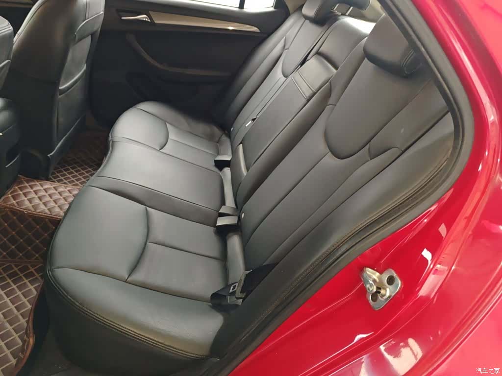 Roewe 360, 2016 13