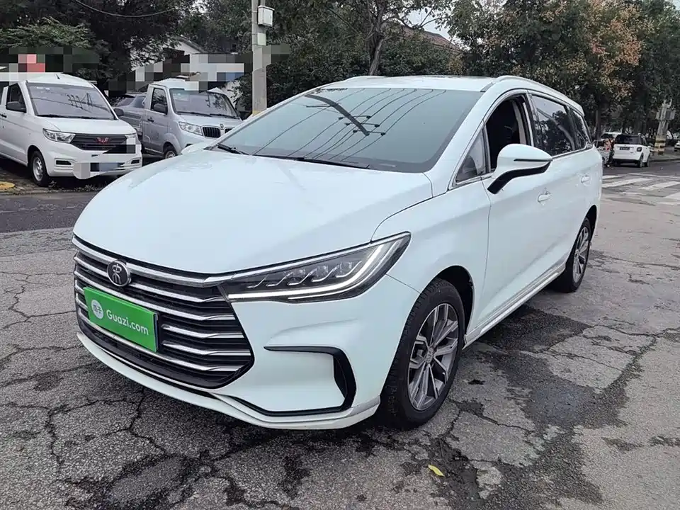 BYD Song MAX