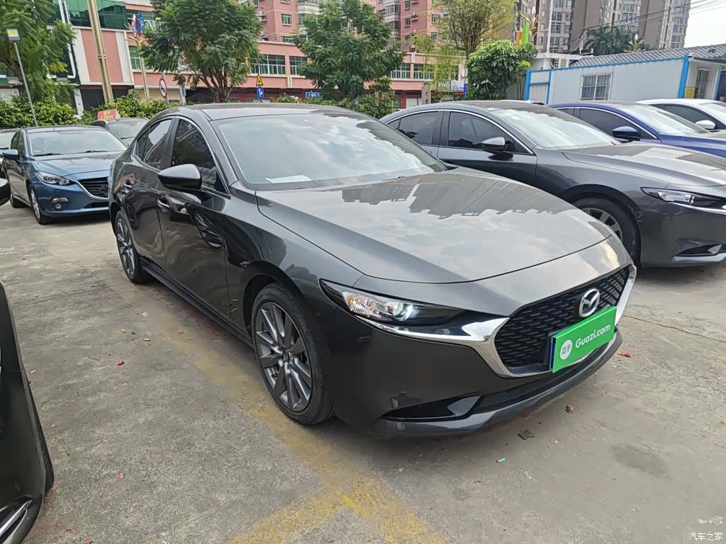 Mazda Mazda3, 2021 22