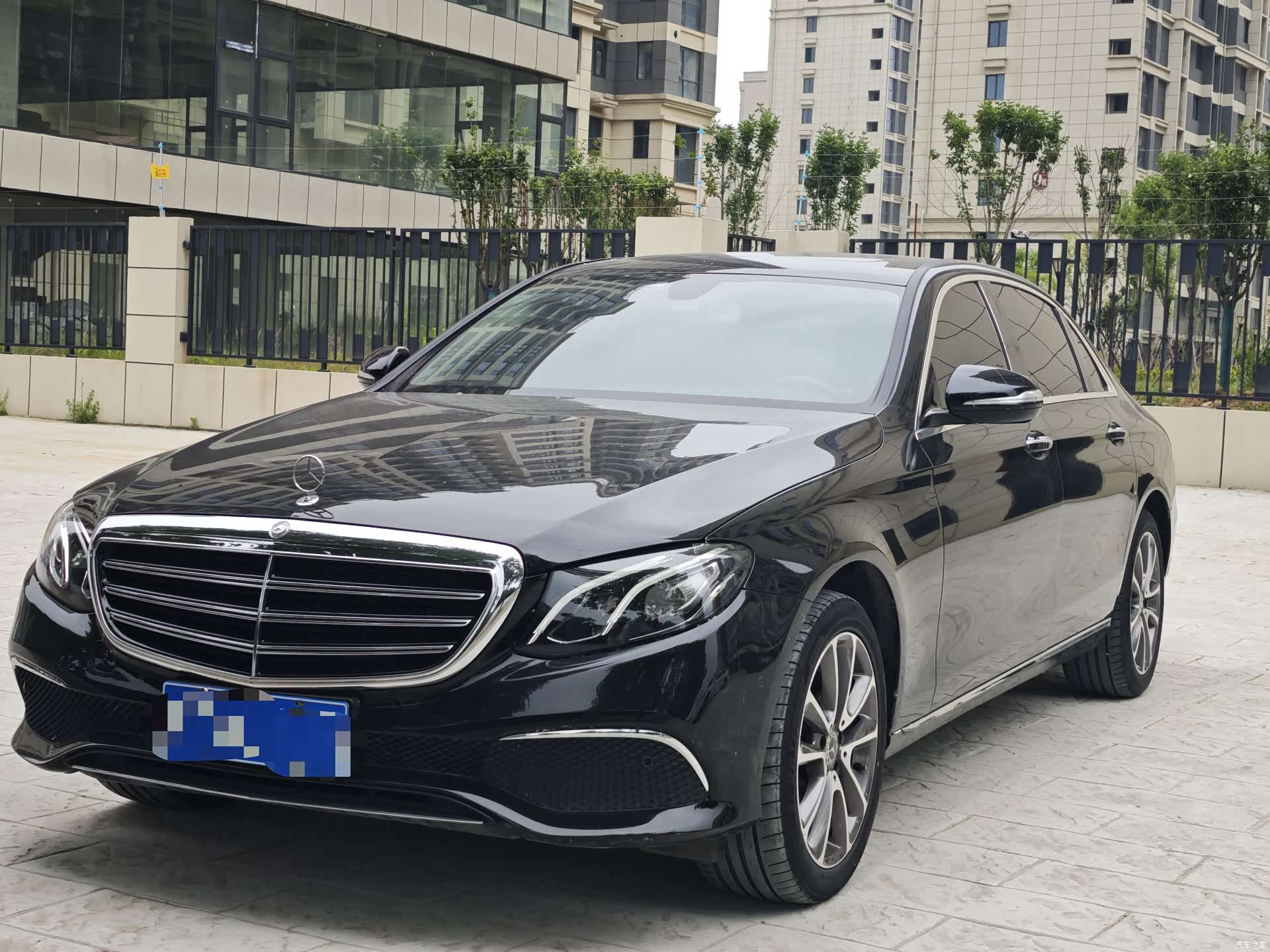 Mercedes-Benz E-Class, 2018 1