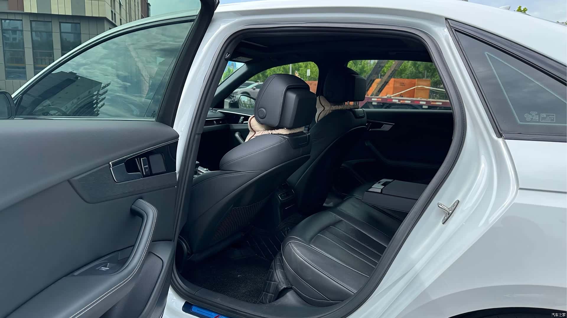 Audi A4L, 2024 6