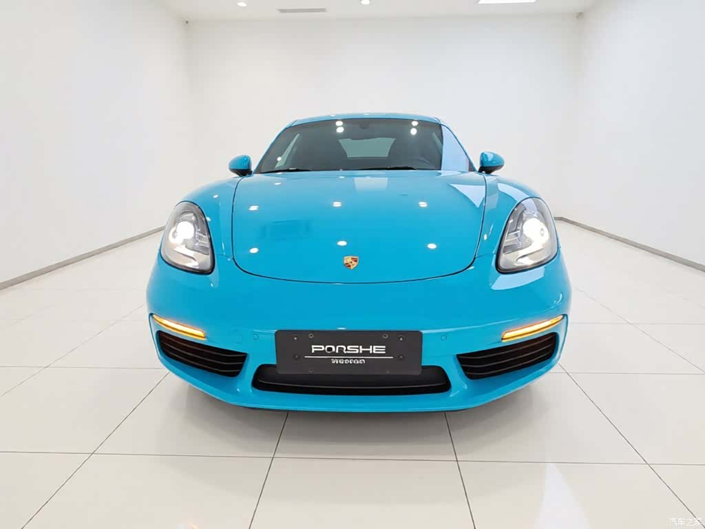 Porsche Cayman, 2018 3