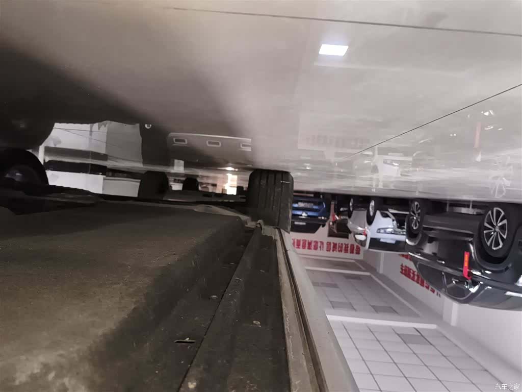 Audi Q5L, 2022 21