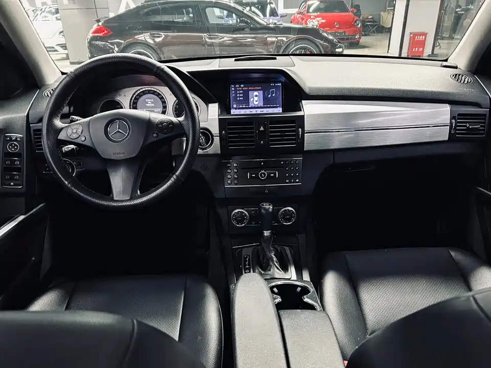 Mercedes-Benz GLK grade