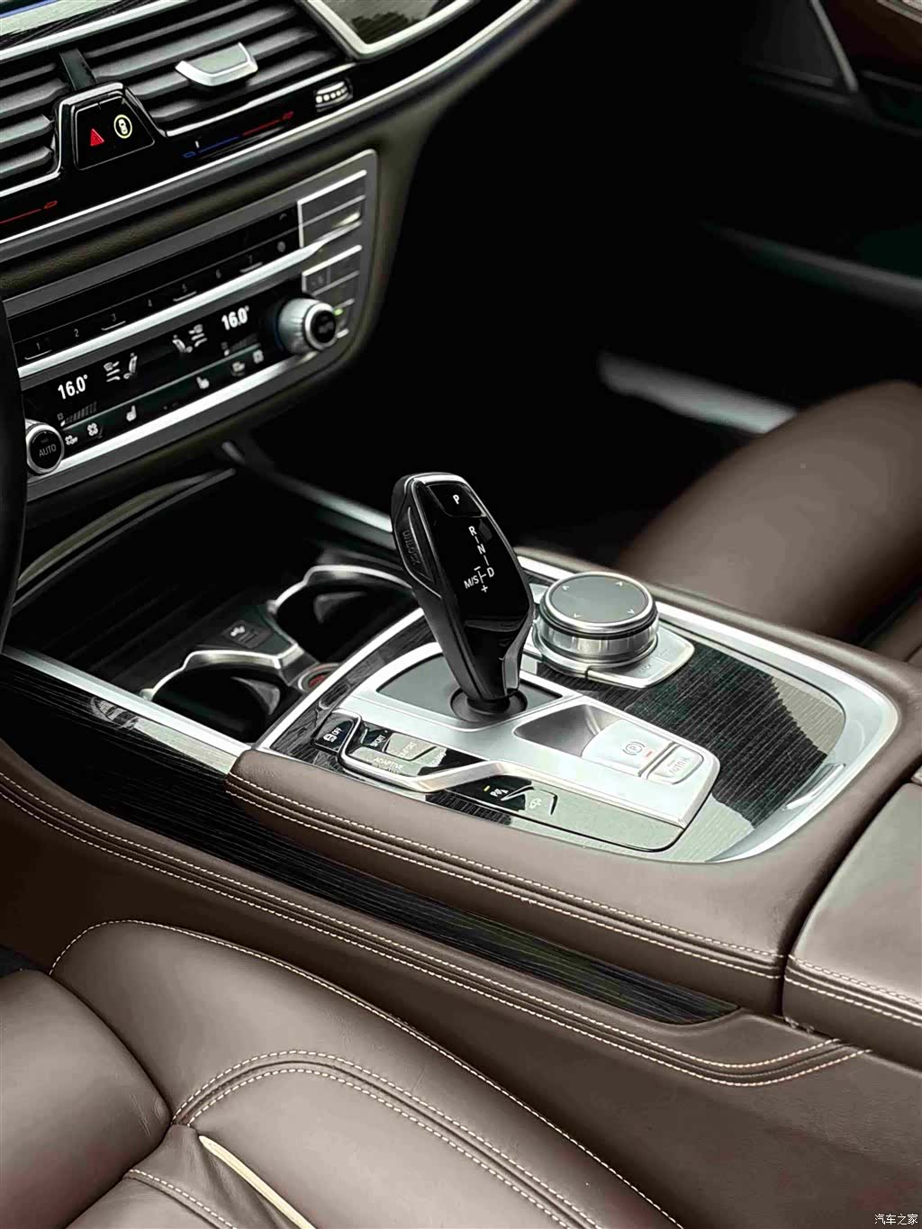 BMW 7 Series, 2020 11